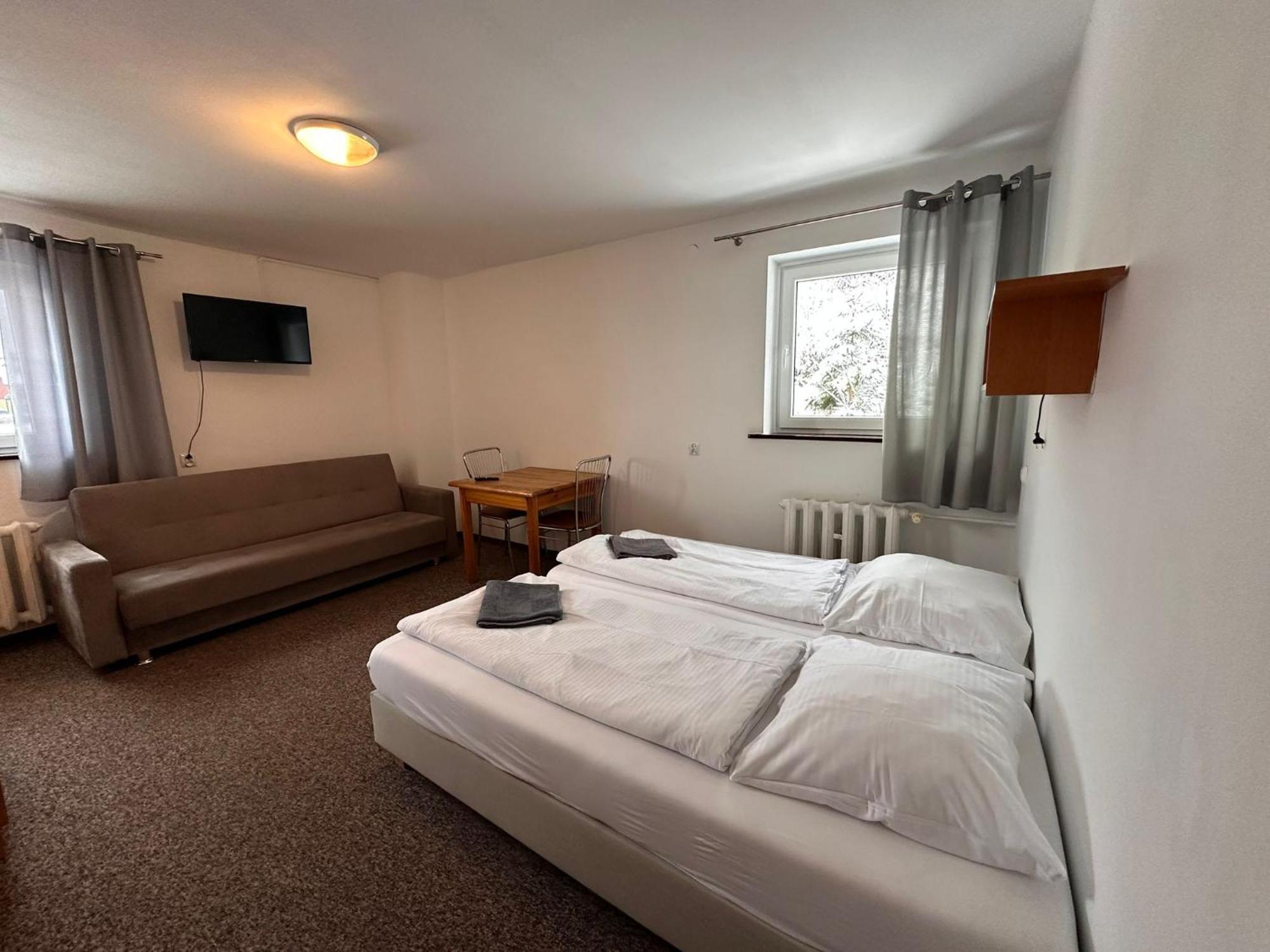 Straszny Dwor Hotel Duszniki Zdroj Room photo