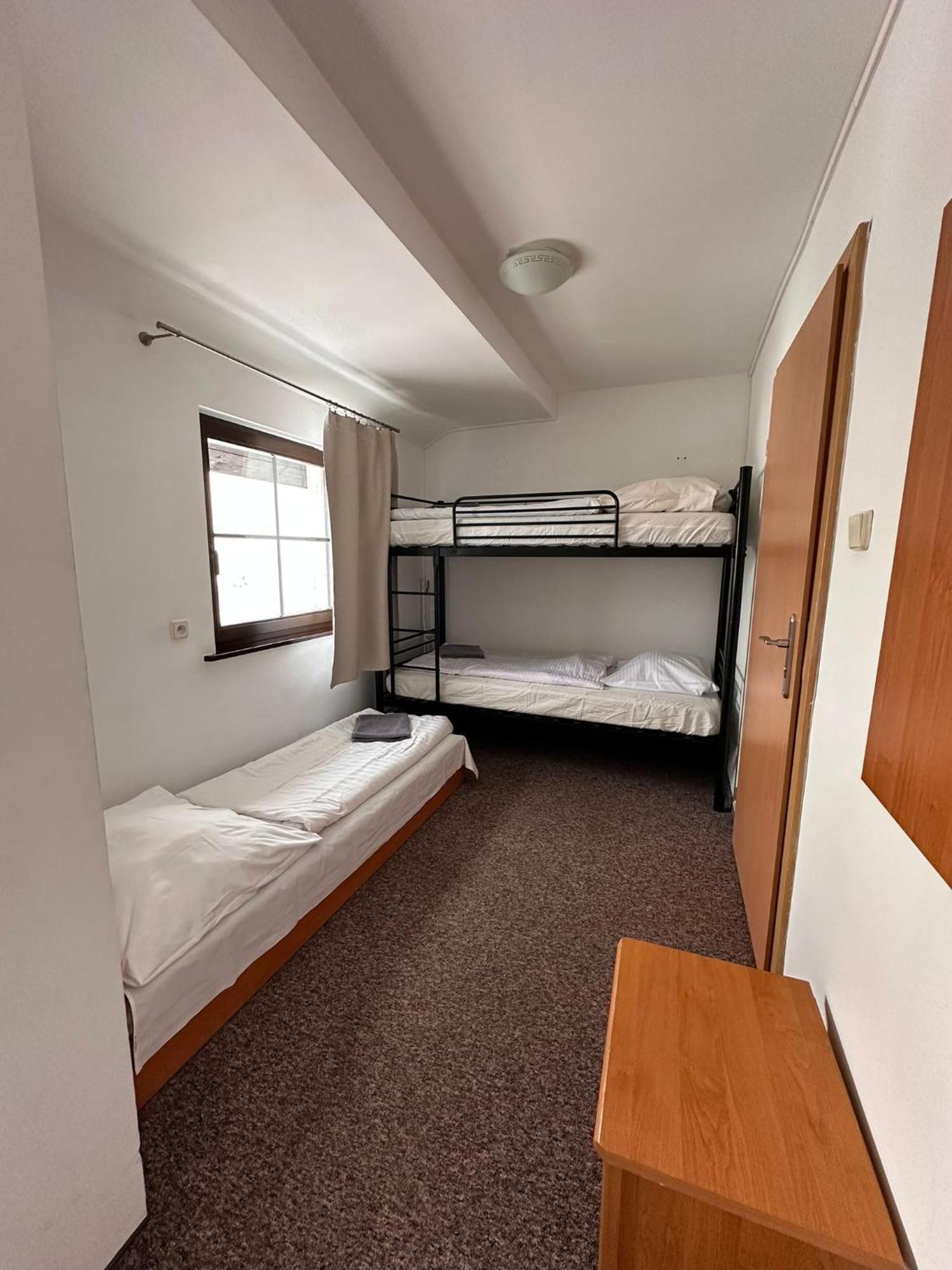 Straszny Dwor Hotel Duszniki Zdroj Room photo